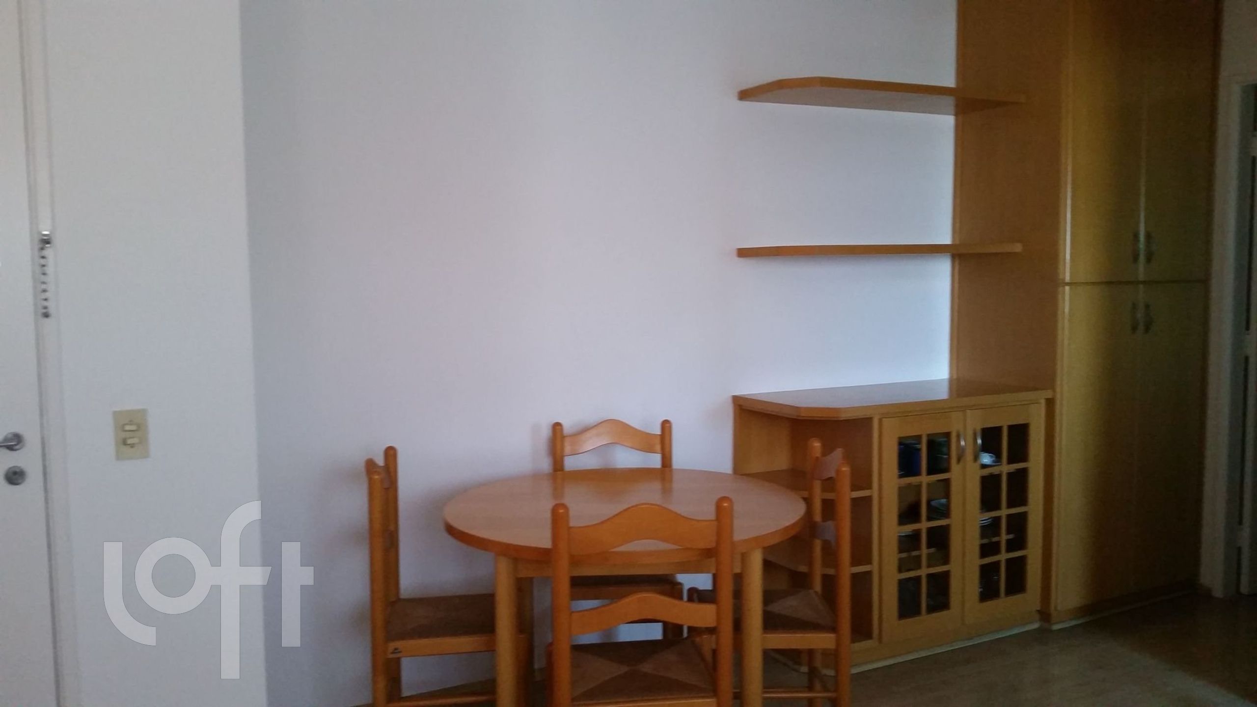 Apartamento à venda com 1 quarto, 42m² - Foto 9