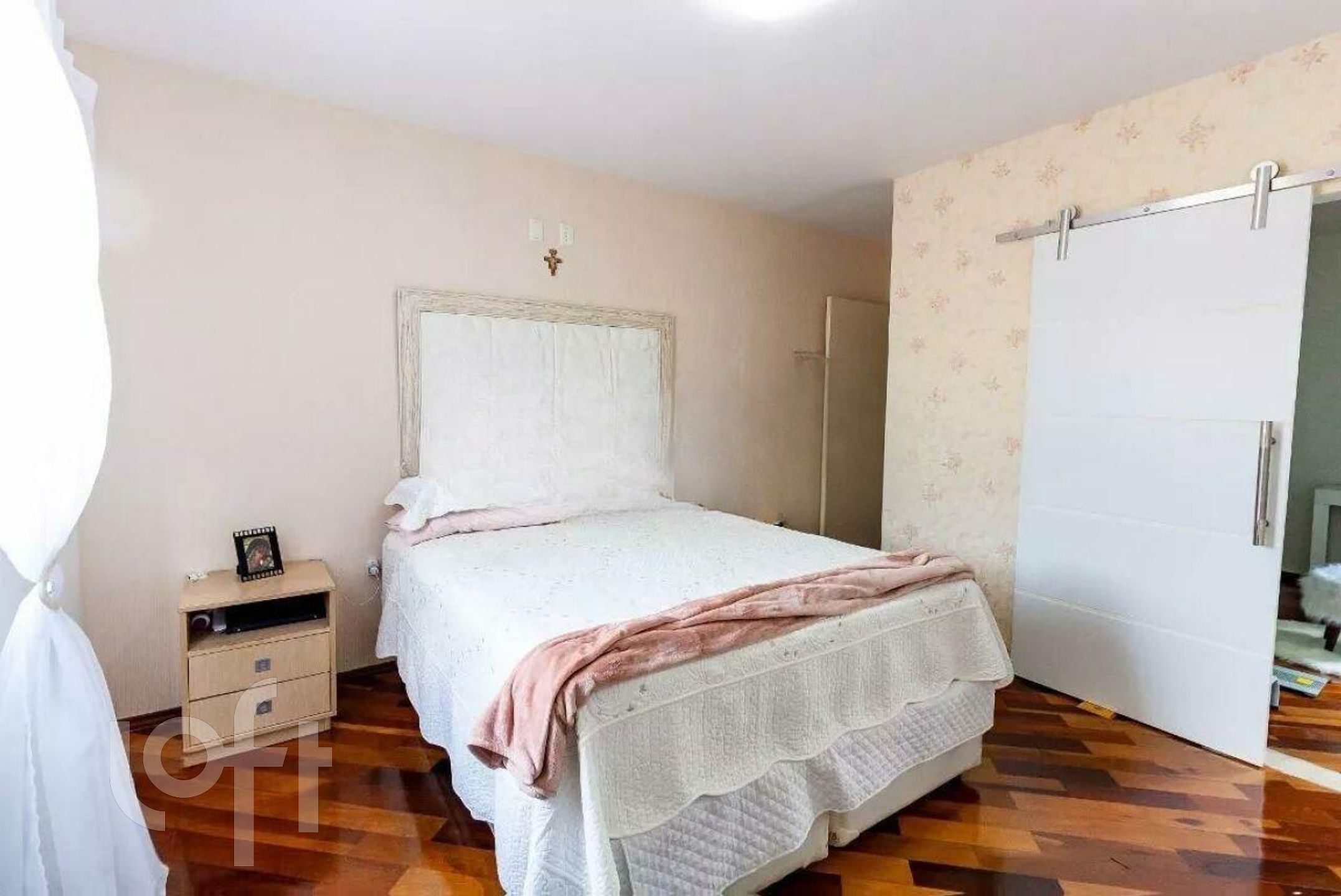 Casa à venda com 3 quartos, 202m² - Foto 11