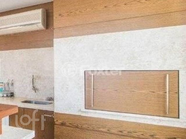 Apartamento com 169m², 3 dormitórios, 3 suítes, 3 vagas, Rio Branco em Porto Alegre