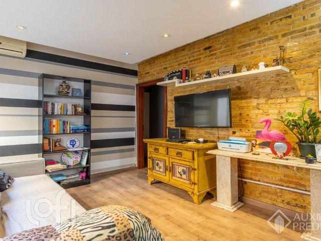 Apartamento com 84m², 2 dormitórios, 1 vaga, Santa Cecília em Porto Alegre