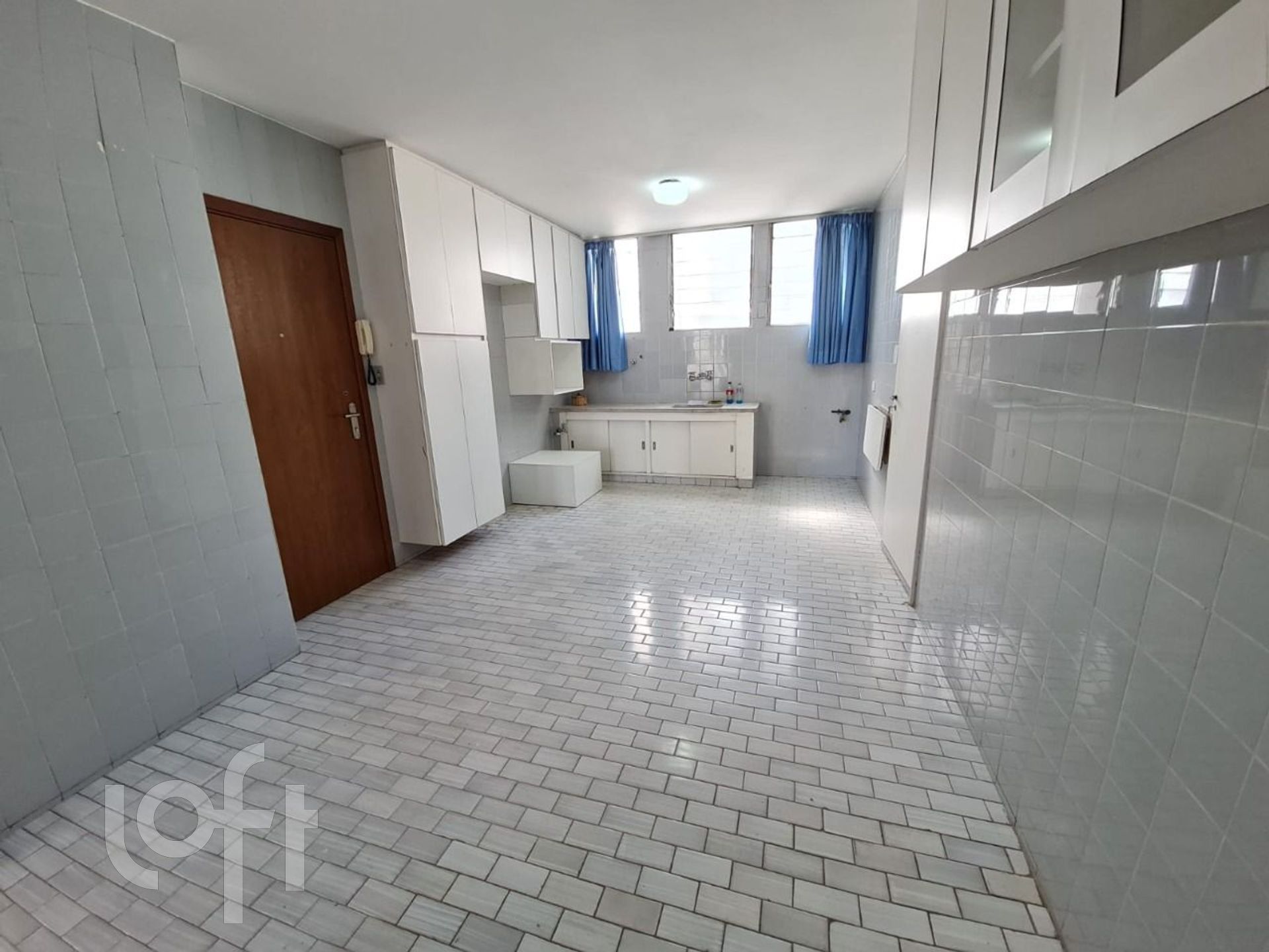 Apartamento à venda com 3 quartos, 160m² - Foto 8