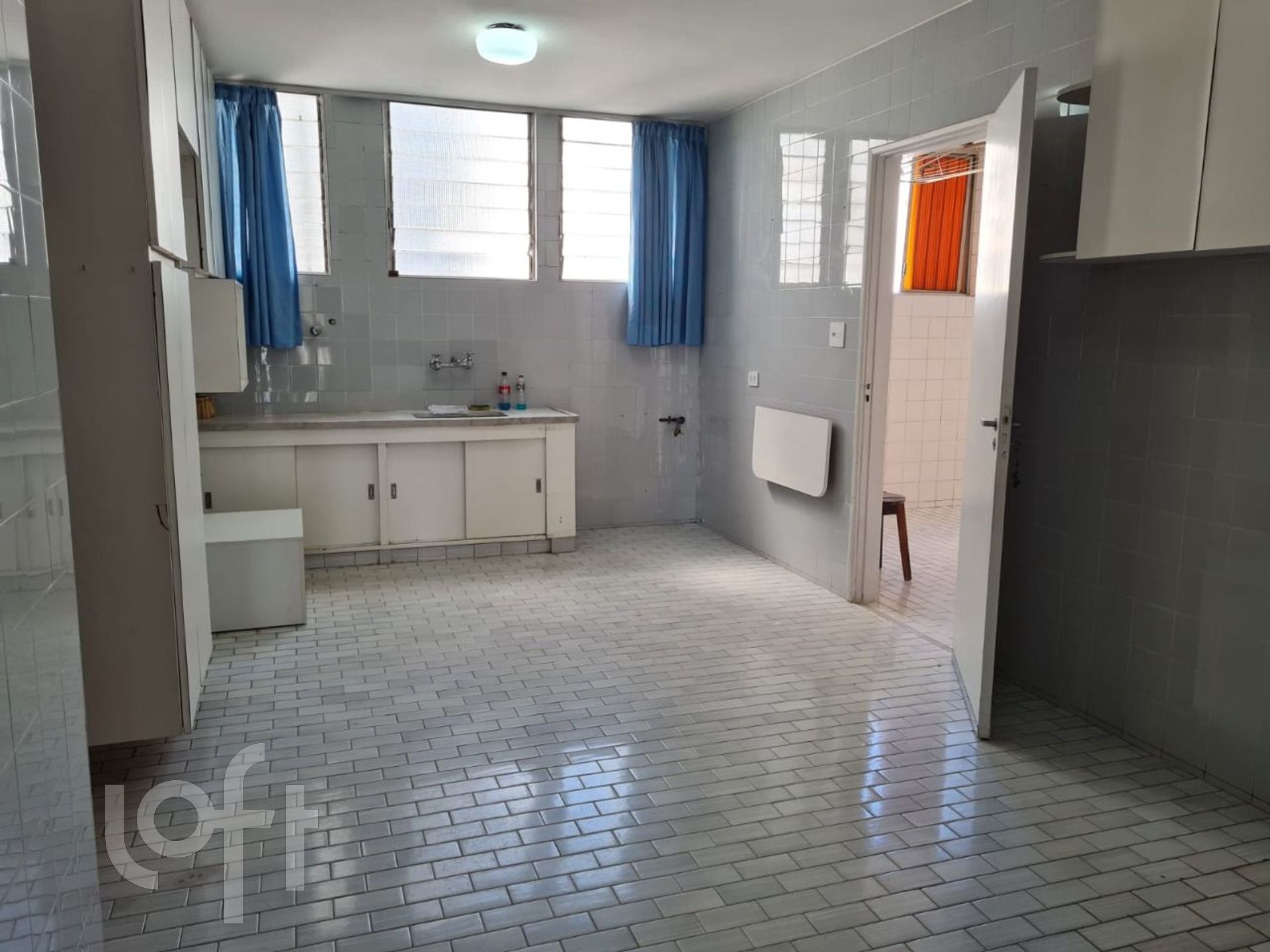 Apartamento à venda com 3 quartos, 160m² - Foto 9