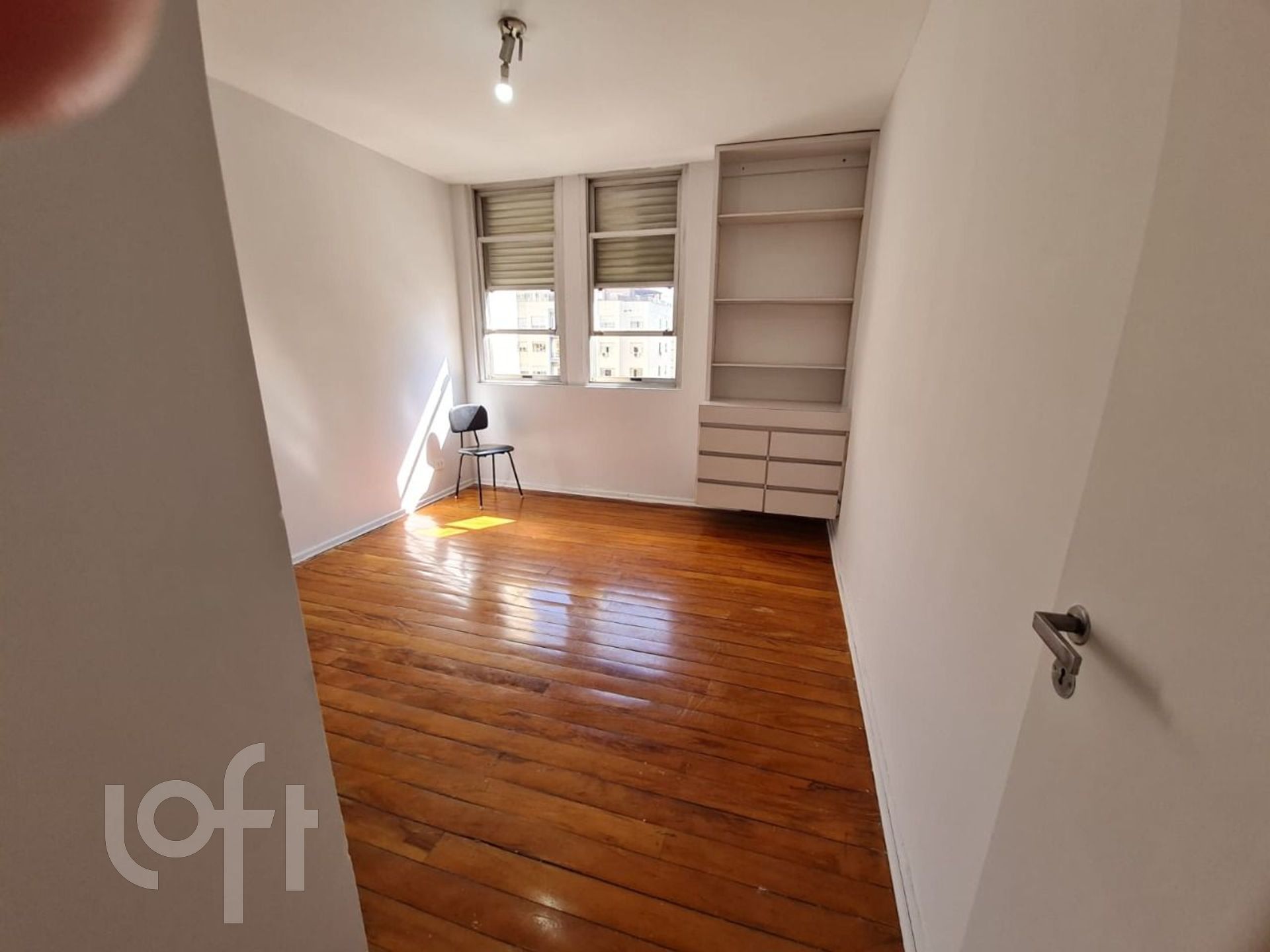 Apartamento à venda com 3 quartos, 160m² - Foto 19