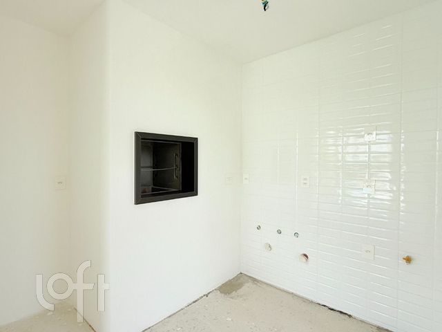 Apartamento com 93m², 2 dormitórios, 2 suítes, 2 vagas, Moinhos de Vento em Porto Alegre
