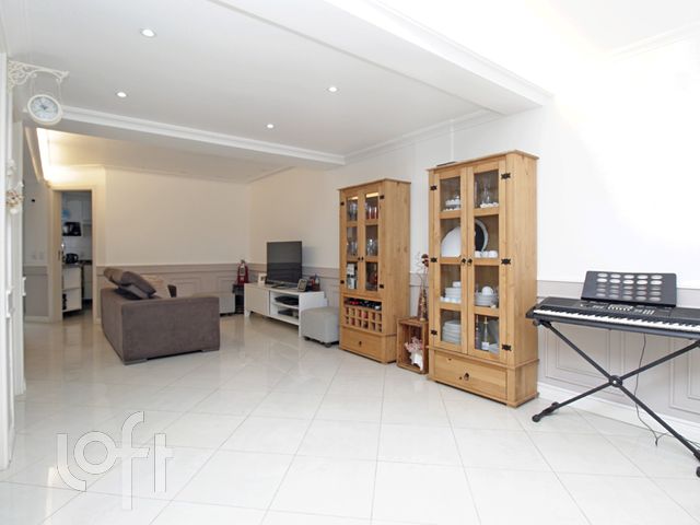 Casa em Condomínio com 275m², 3 dormitórios, 1 suíte, 3 vagas, Boa Vista em Porto Alegre