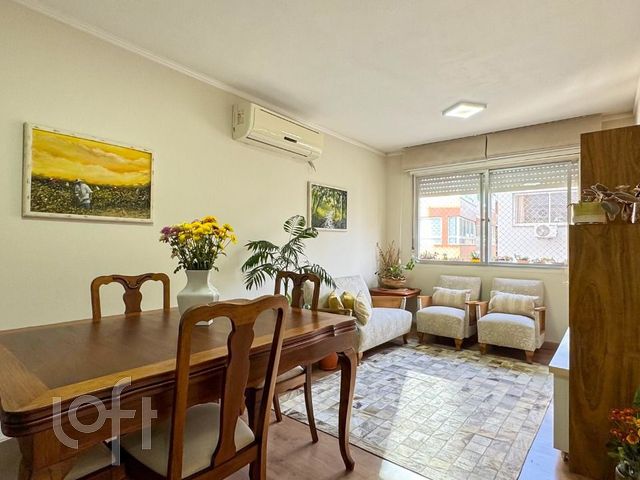 Apartamento com 82m², 2 dormitórios, Menino Deus em Porto Alegre