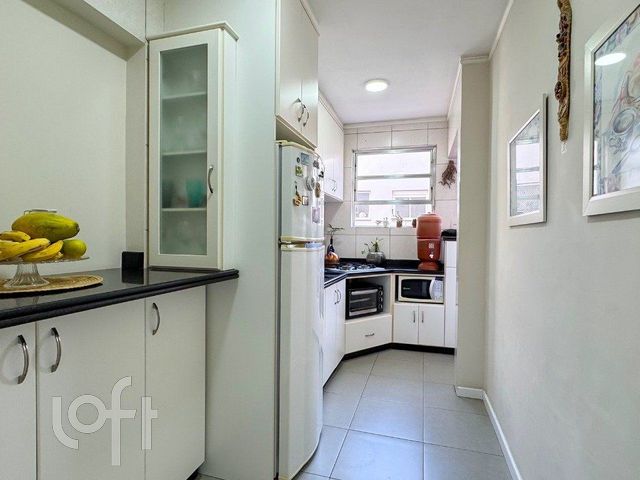 Apartamento com 82m², 2 dormitórios, Menino Deus em Porto Alegre