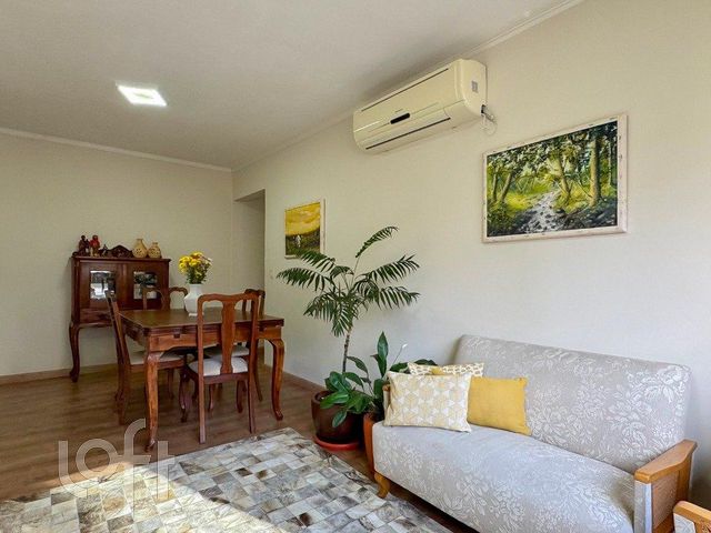 Apartamento com 82m², 2 dormitórios, Menino Deus em Porto Alegre