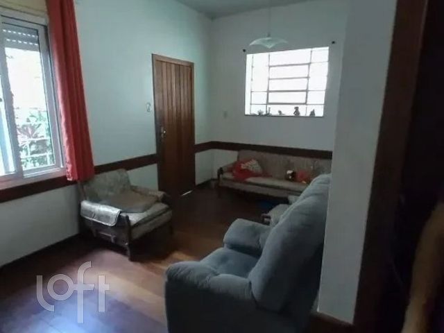 Casa com 180m², 4 dormitórios, 4 vagas, Cristo Redentor em Porto Alegre