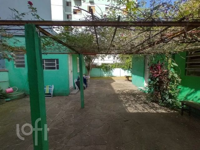 Casa com 180m², 4 dormitórios, 4 vagas, Cristo Redentor em Porto Alegre