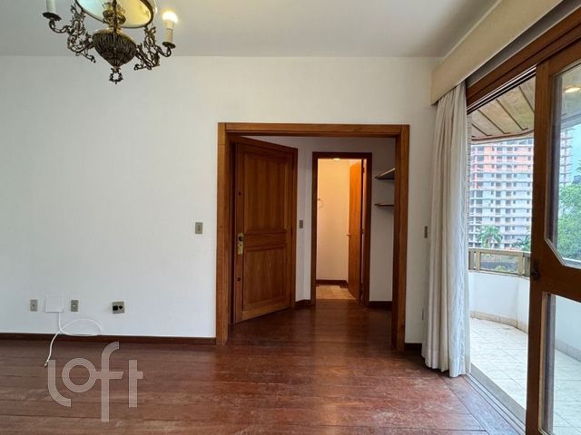 Apartamento com 153m², 3 dormitórios, 1 suíte, 2 vagas, Bela Vista em Porto Alegre