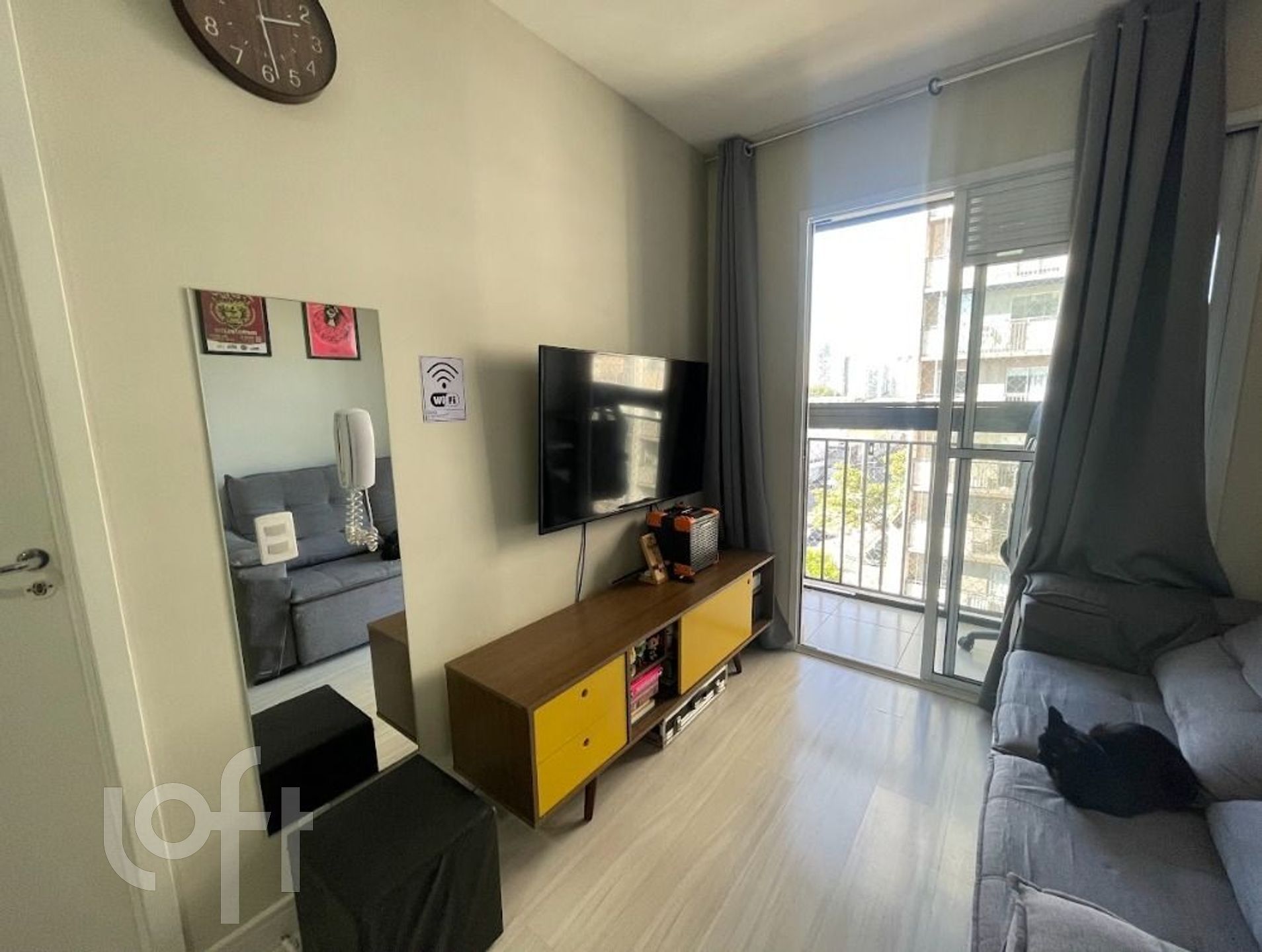 Apartamento à venda com 1 quarto, 32m² - Foto 2