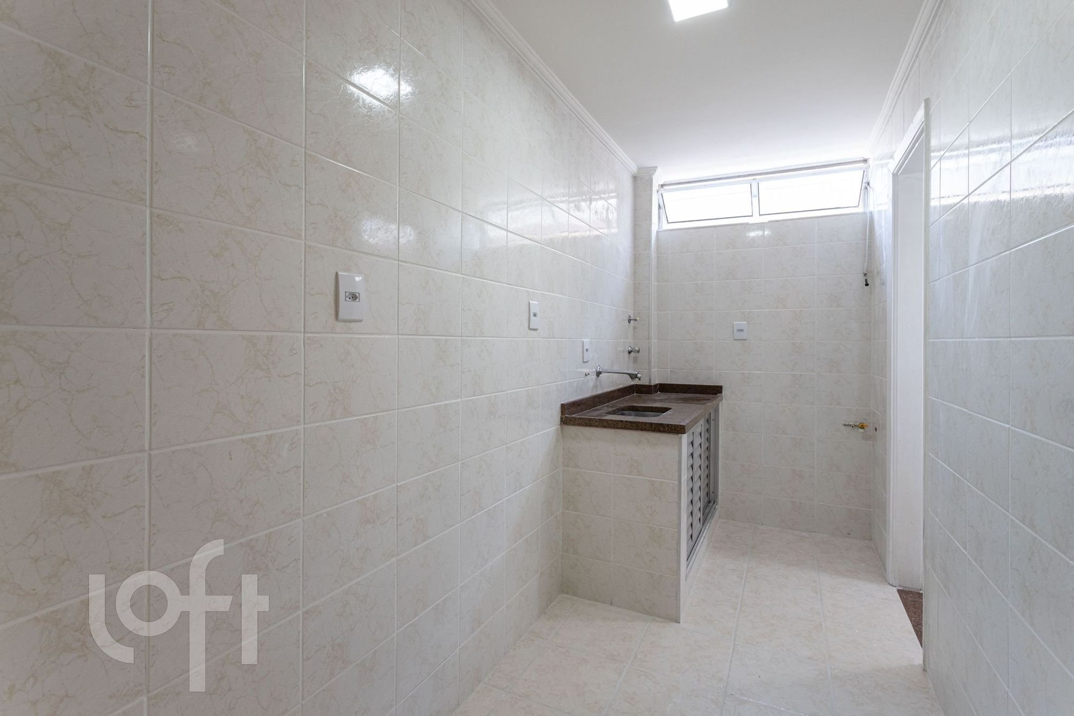 Apartamento à venda com 1 quarto, 57m² - Foto 15