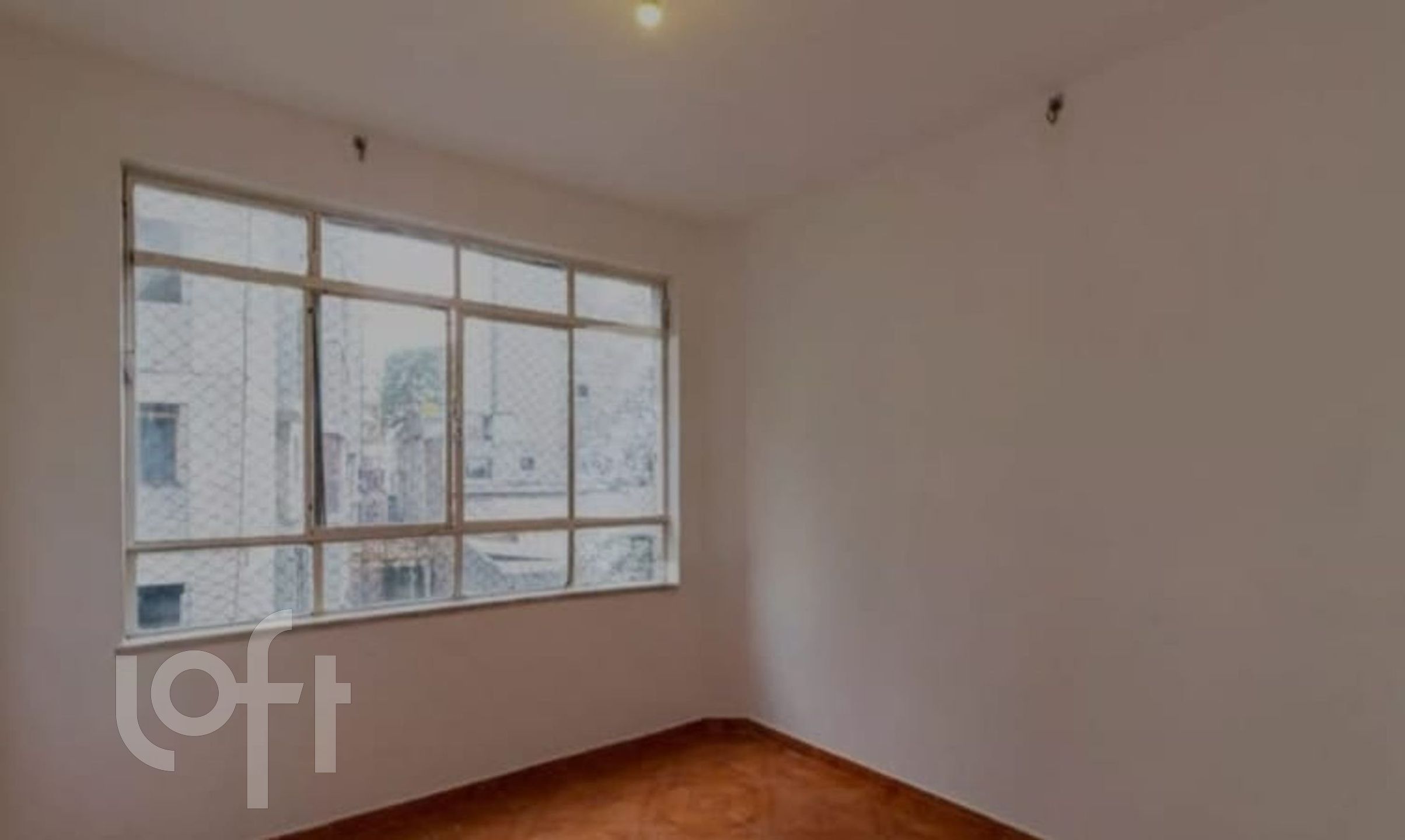 Apartamento à venda com 1 quarto, 30m² - Foto 2