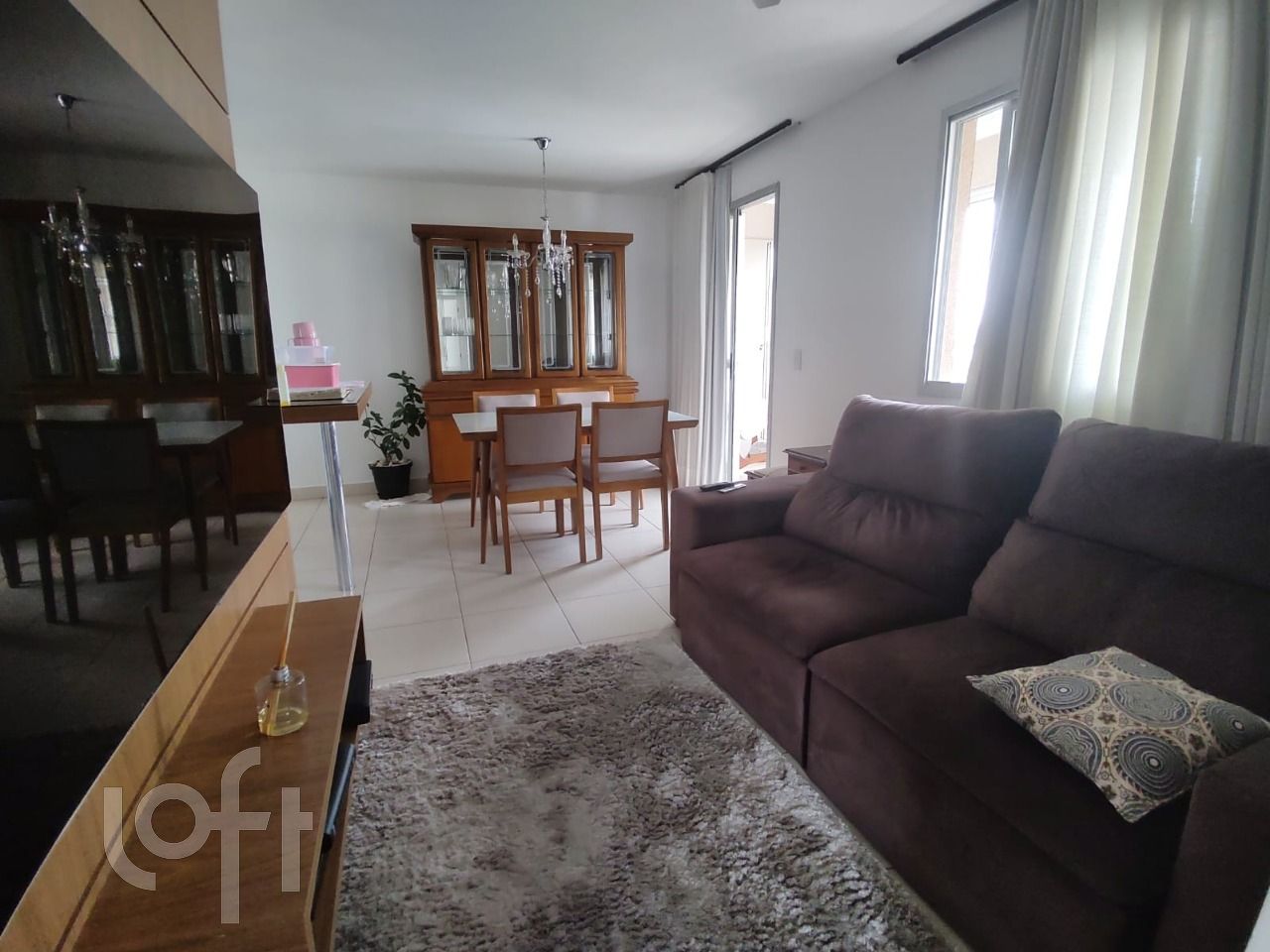 Apartamento à venda com 2 quartos, 74m² - Foto 4