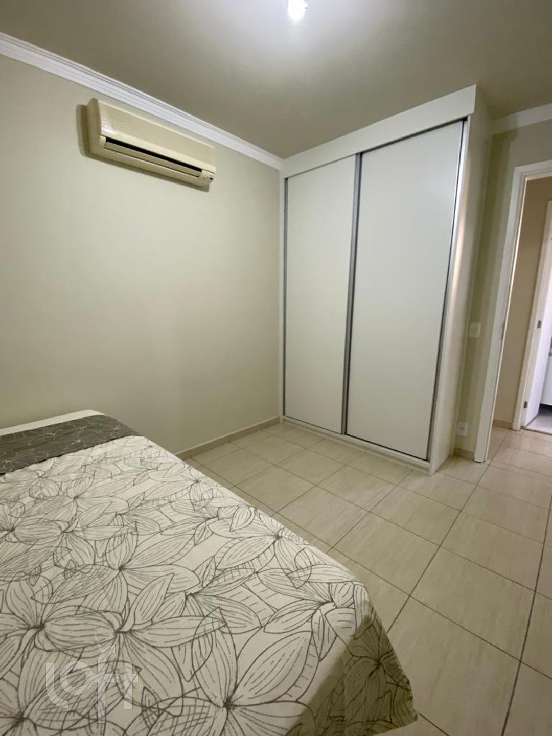 Apartamento à venda com 2 quartos, 64m² - Foto 12