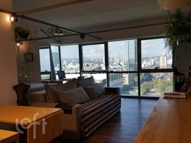 Apartamento com 50m², 1 dormitório, 2 vagas, Praia de Belas em Porto Alegre