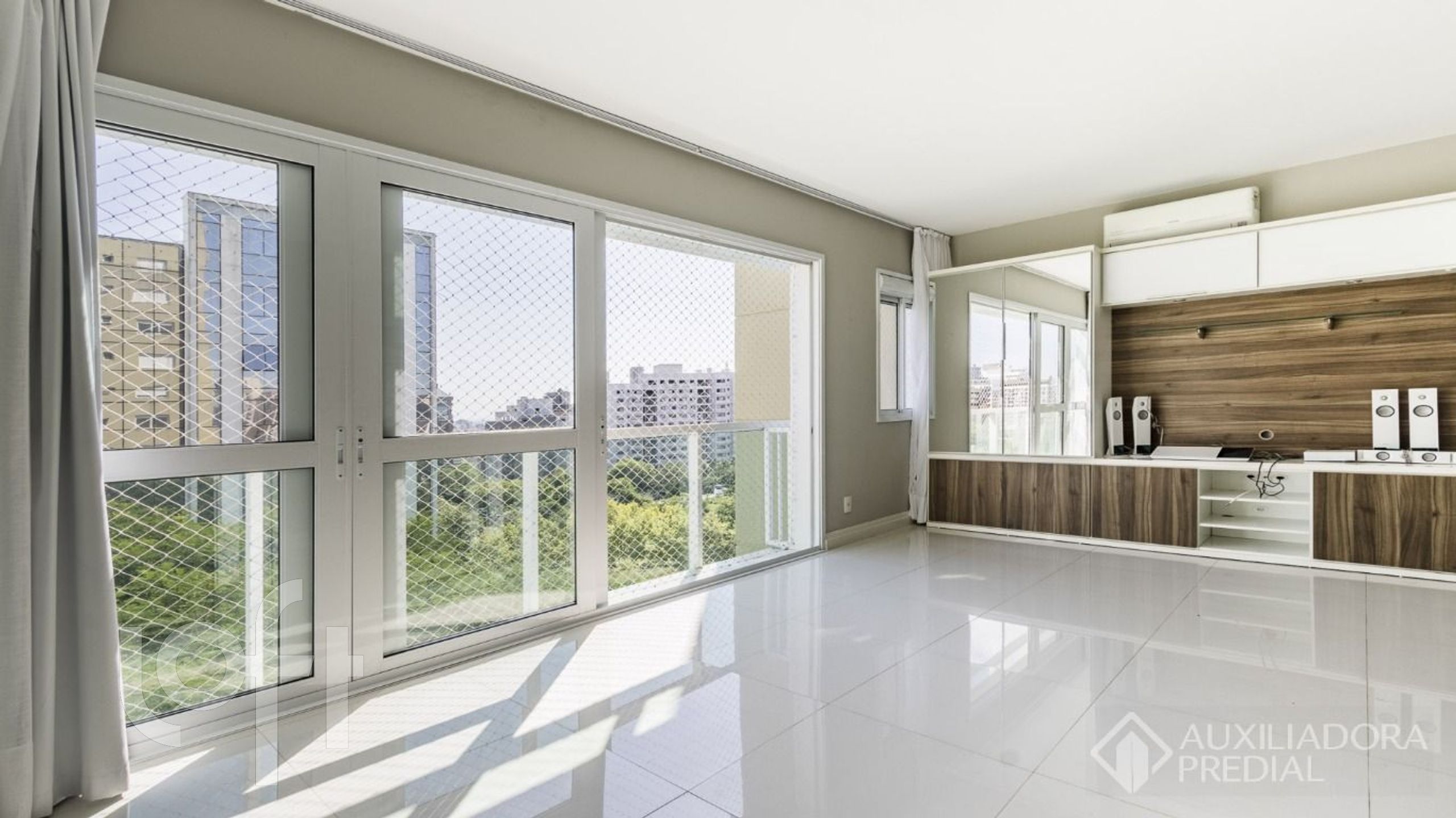 Apartamento com 97m², 3 dormitórios, 2 suítes, 2 vagas, Boa Vista em Porto Alegre