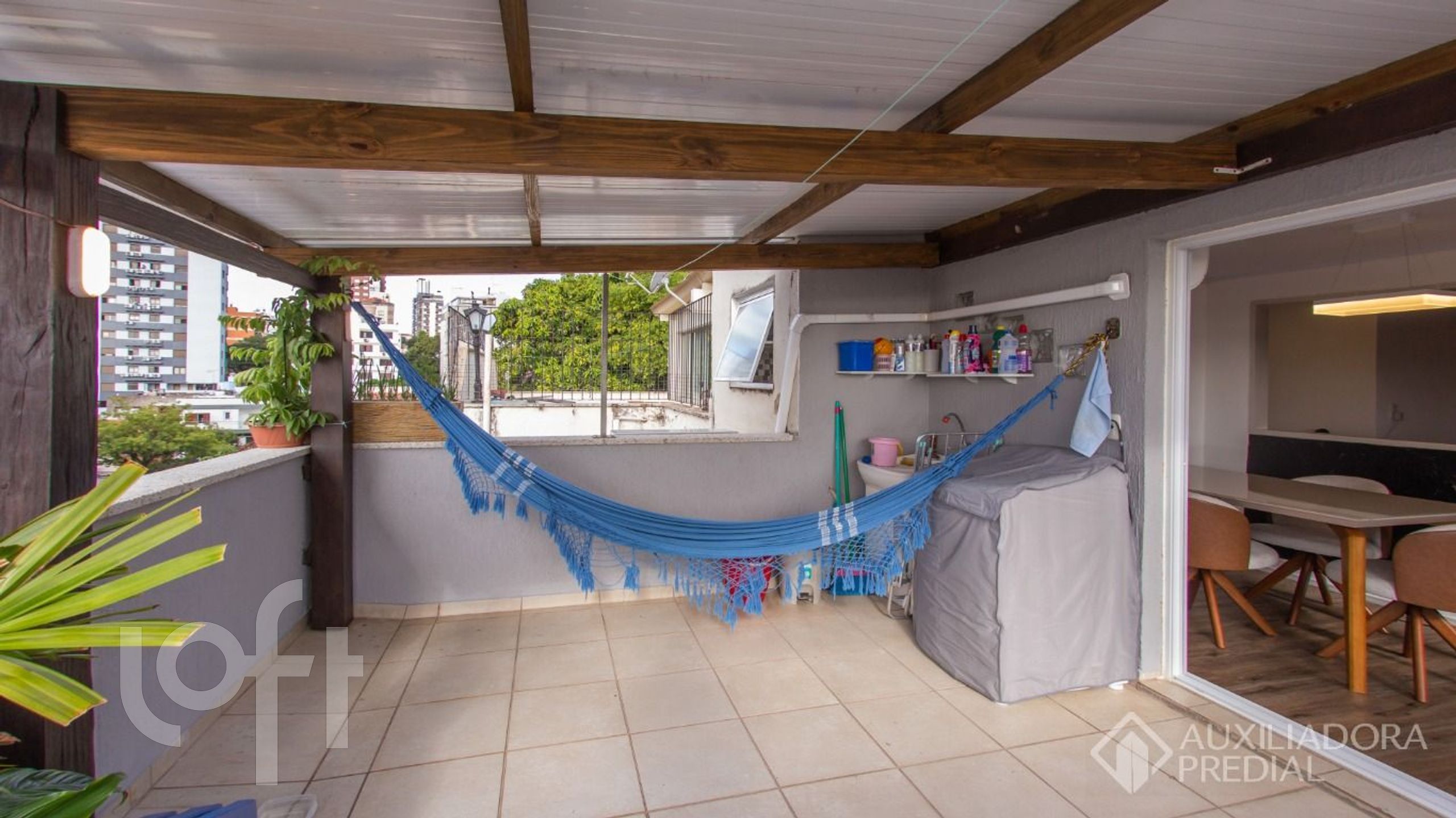 Apartamento com 47m², 2 dormitórios, Higienópolis em Porto Alegre