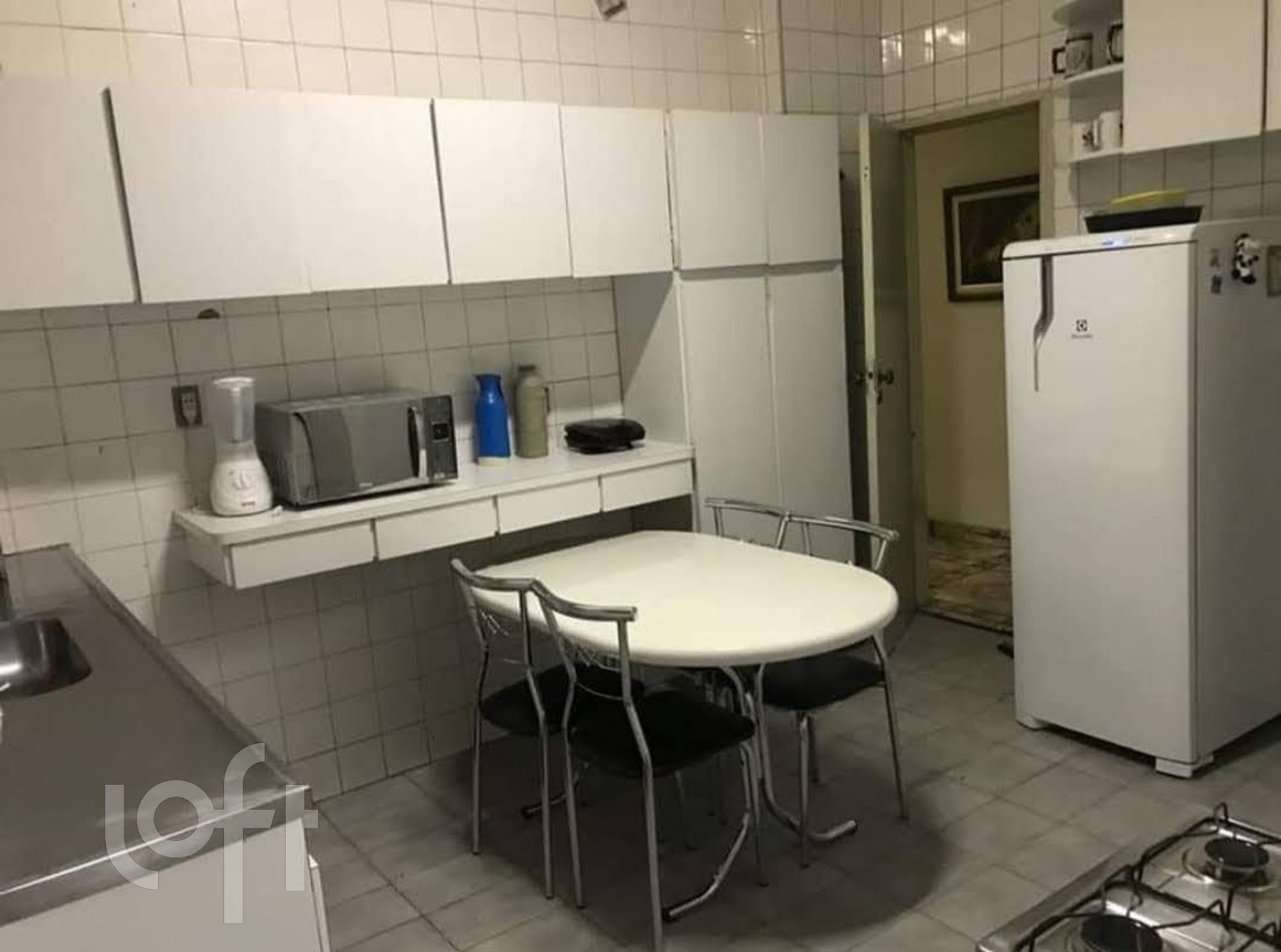 Apartamento à venda com 3 quartos, 142m² - Foto 3