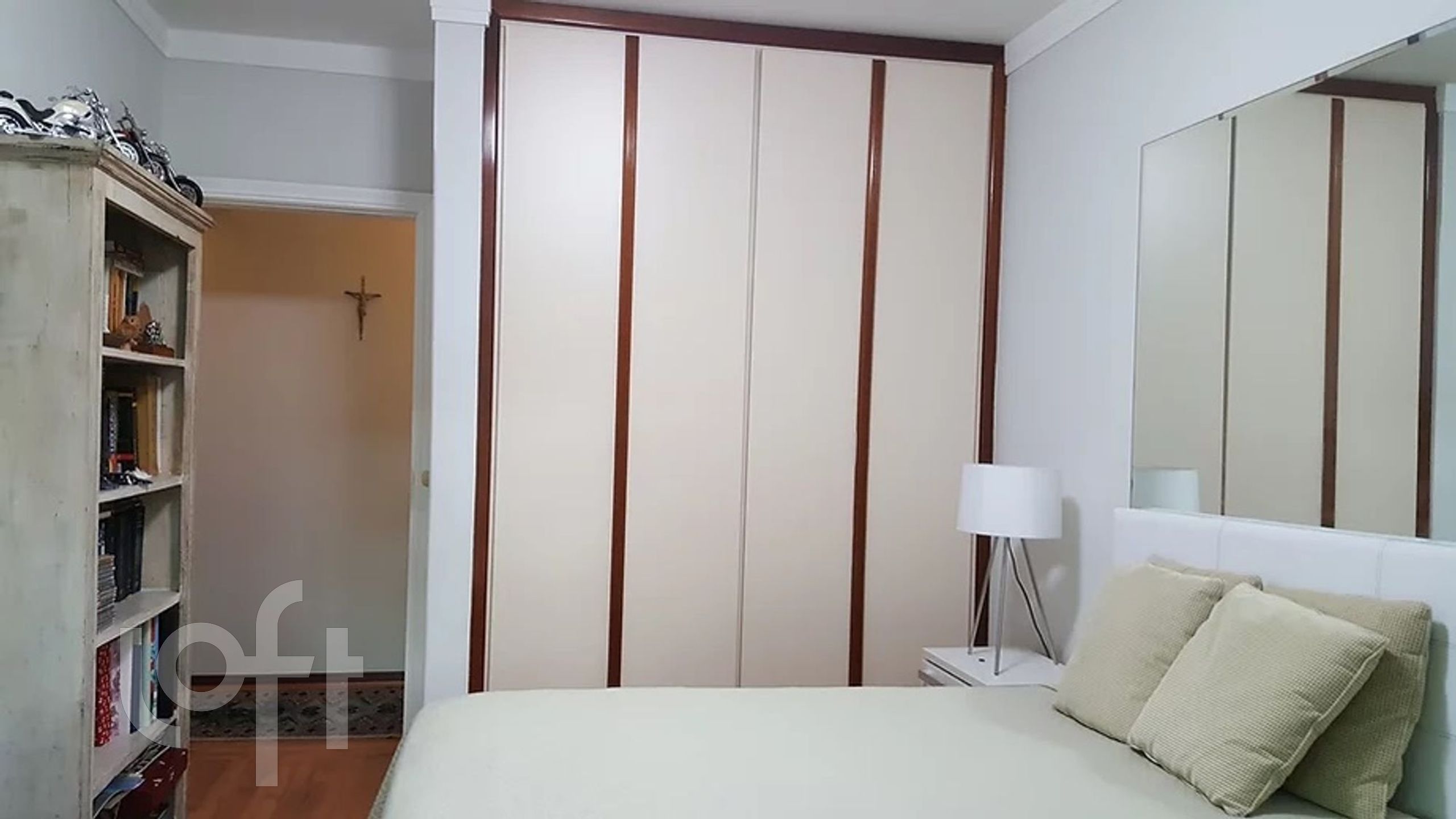 Apartamento à venda com 5 quartos, 300m² - Foto 3