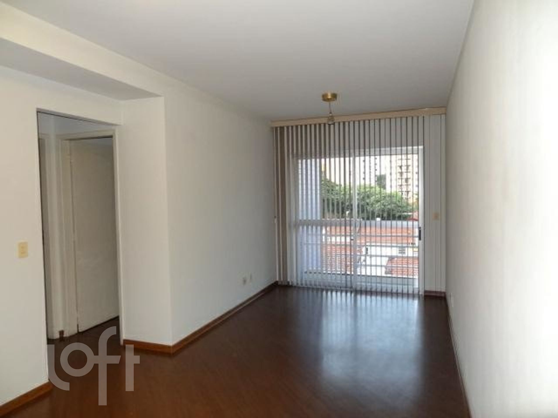 Apartamento à venda com 2 quartos, 76m² - Foto 1