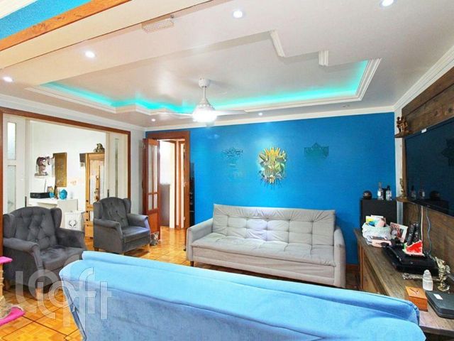 Apartamento com 121m², 2 dormitórios, 1 suíte, 2 vagas, Petrópolis em Porto Alegre