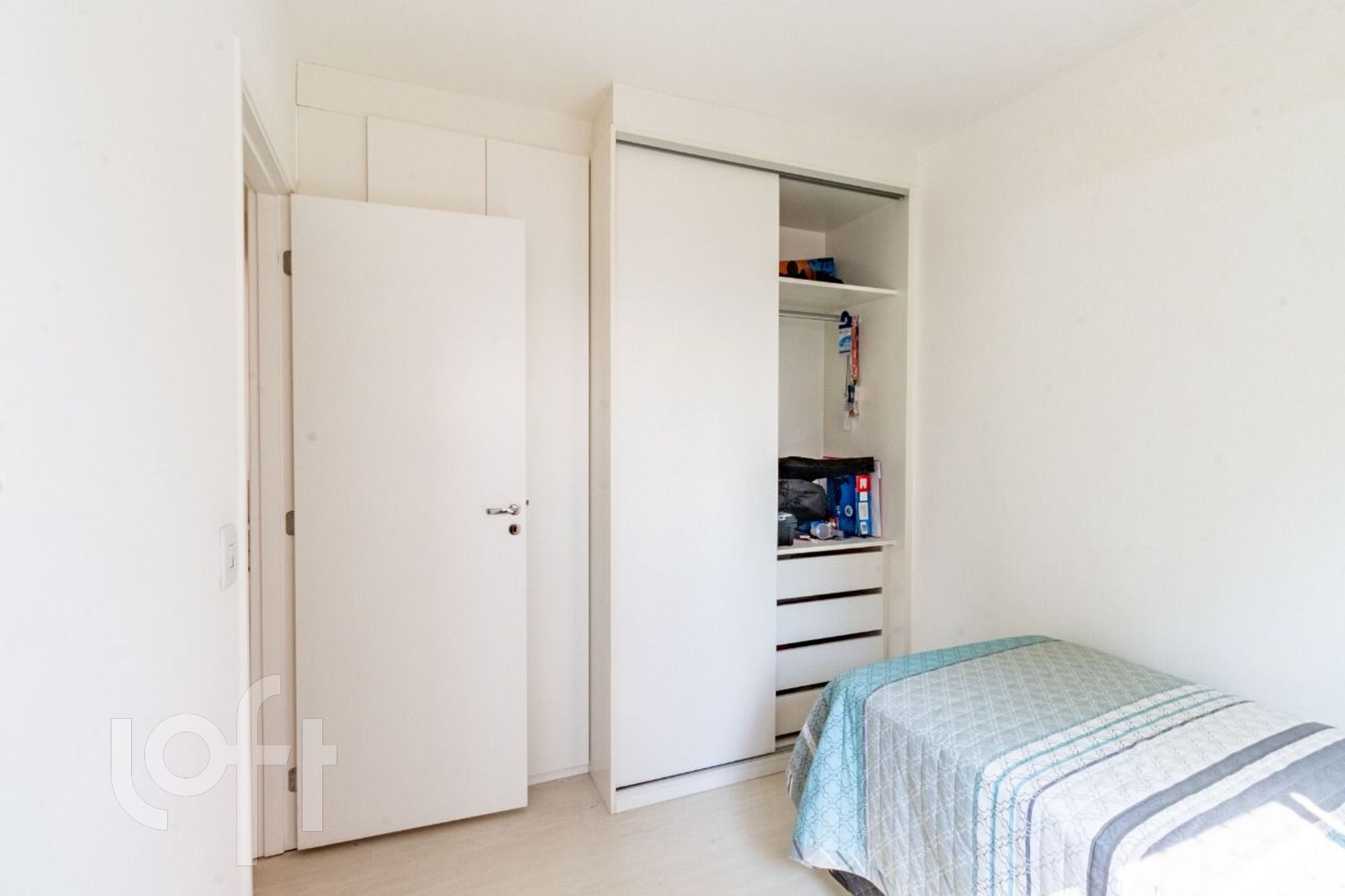 Apartamento à venda com 3 quartos, 70m² - Foto 13