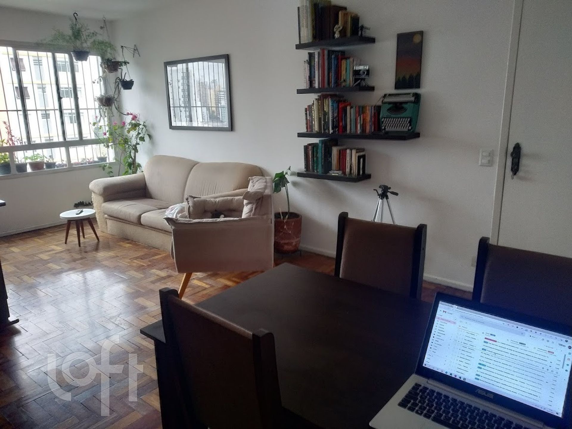 Apartamento à venda com 3 quartos, 75m² - Foto 1