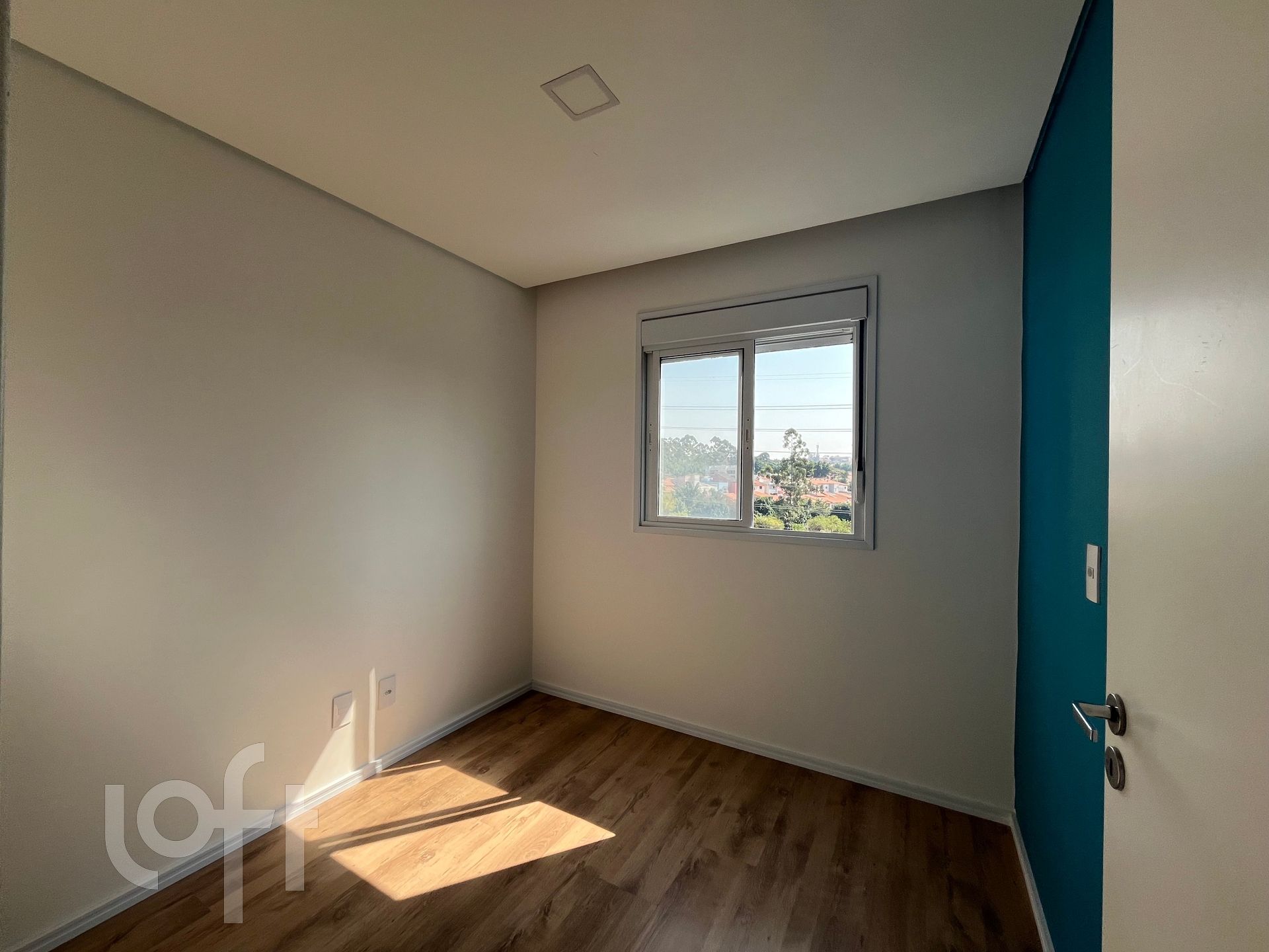 Apartamento à venda com 2 quartos, 40m² - Foto 4