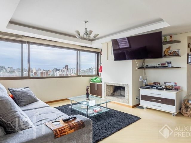 Apartamento com 89m², 2 dormitórios, 1 suíte, 1 vaga, Petrópolis em Porto Alegre