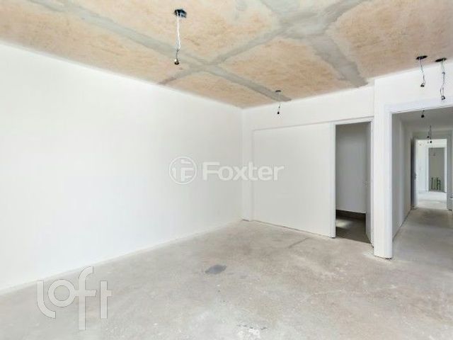 Apartamento com 116m², 3 dormitórios, 1 suíte, 2 vagas, Rio Branco em Porto Alegre