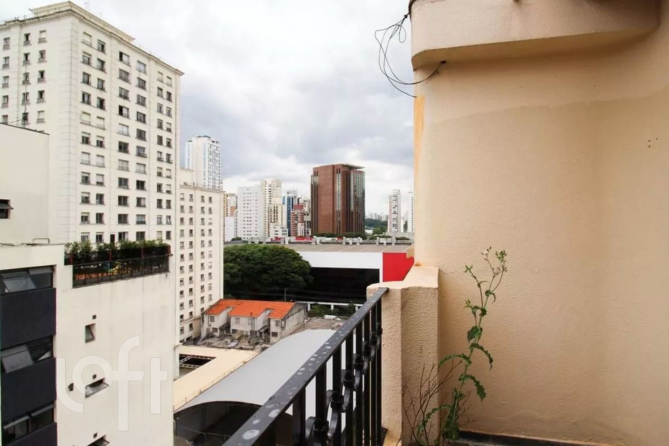 Apartamento à venda com 1 quarto, 68m² - Foto 31