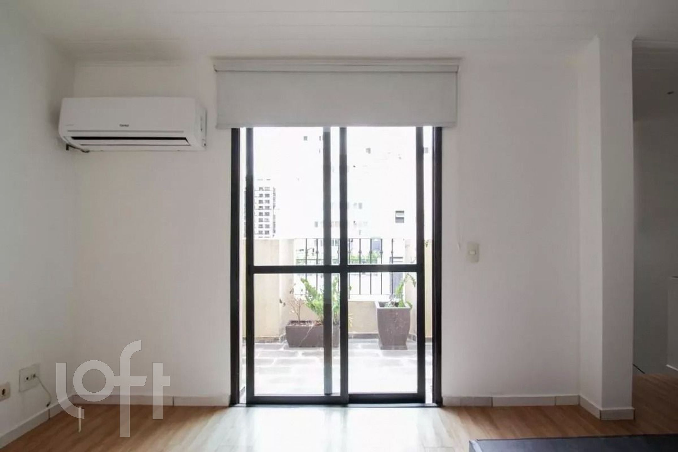 Apartamento à venda com 1 quarto, 68m² - Foto 17