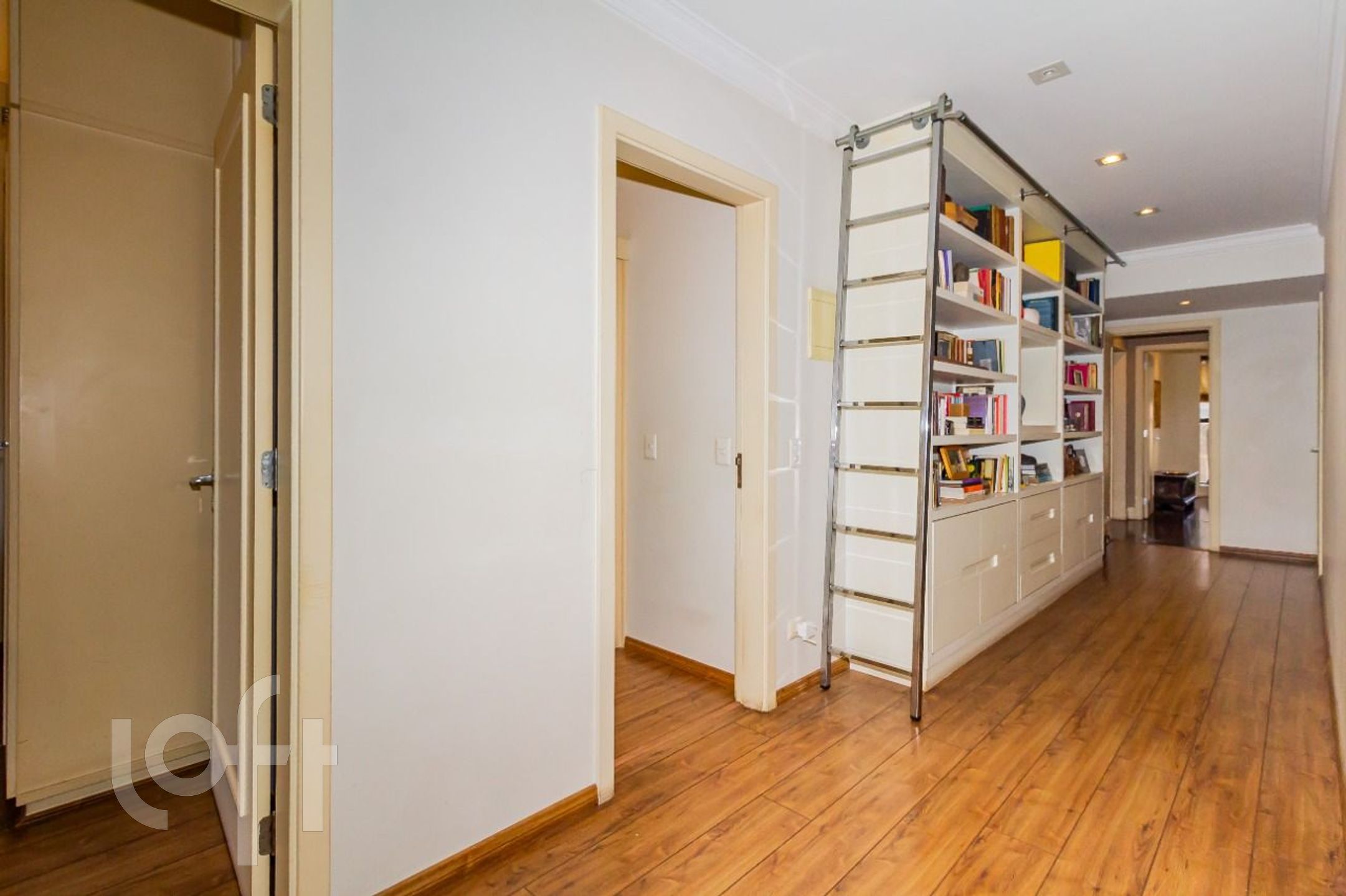 Apartamento à venda com 4 quartos, 330m² - Foto 66