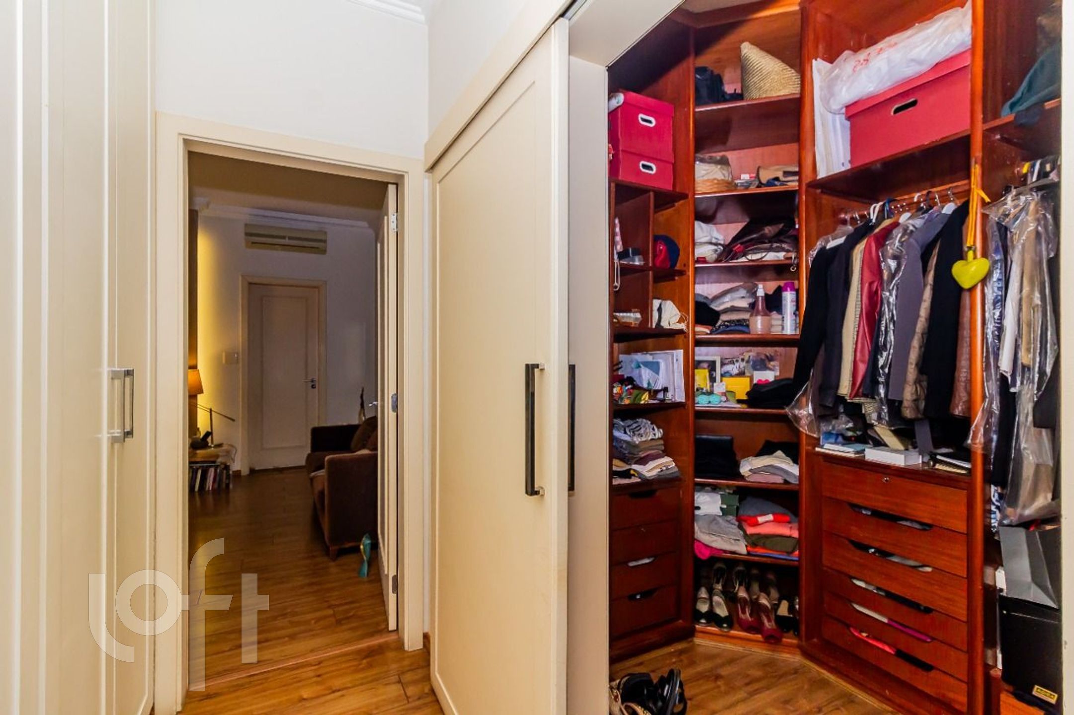 Apartamento à venda com 4 quartos, 330m² - Foto 26