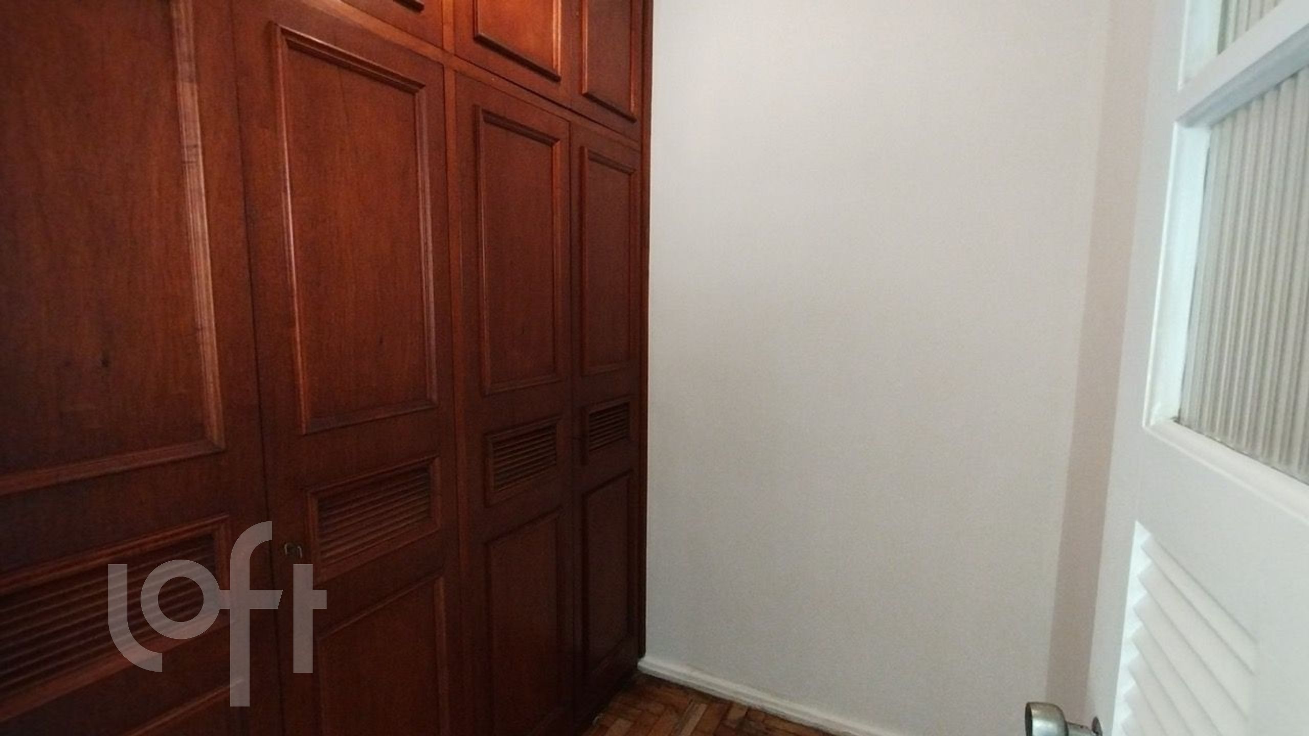 Apartamento à venda com 4 quartos, 160m² - Foto 13