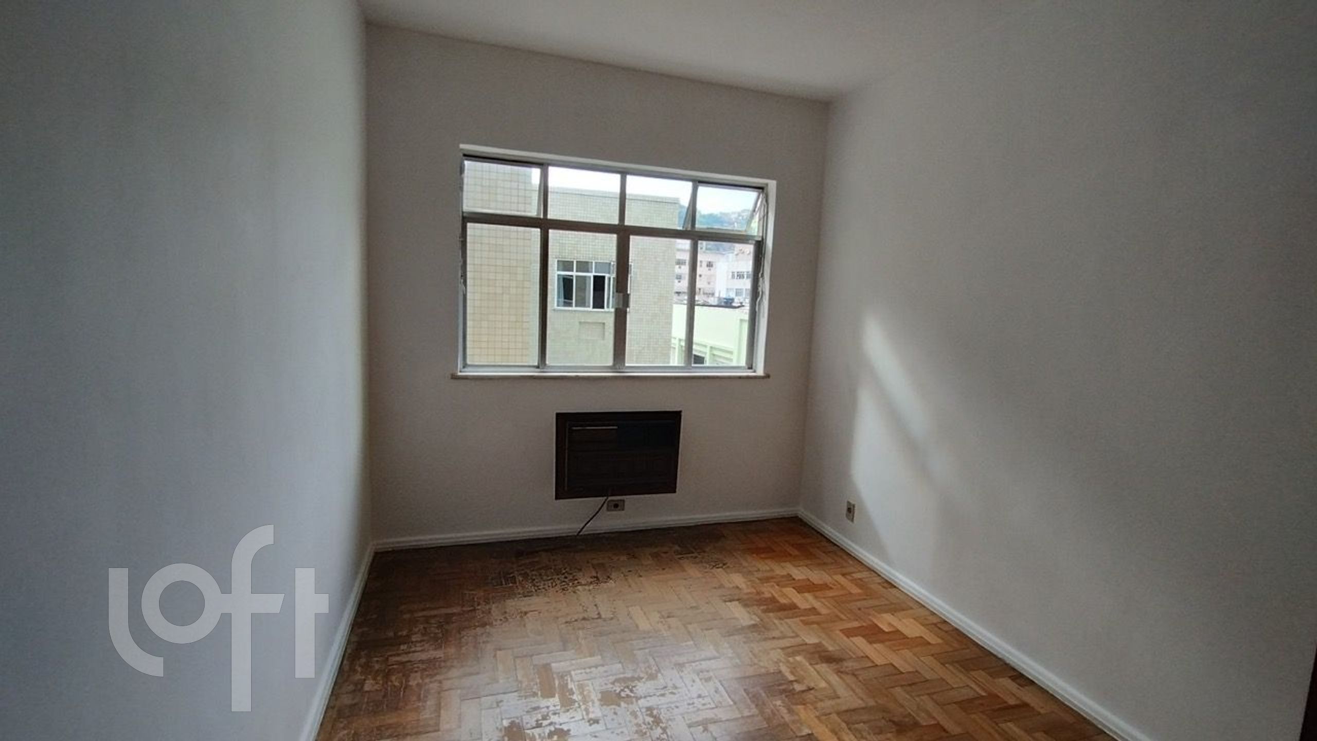 Apartamento à venda com 4 quartos, 160m² - Foto 12