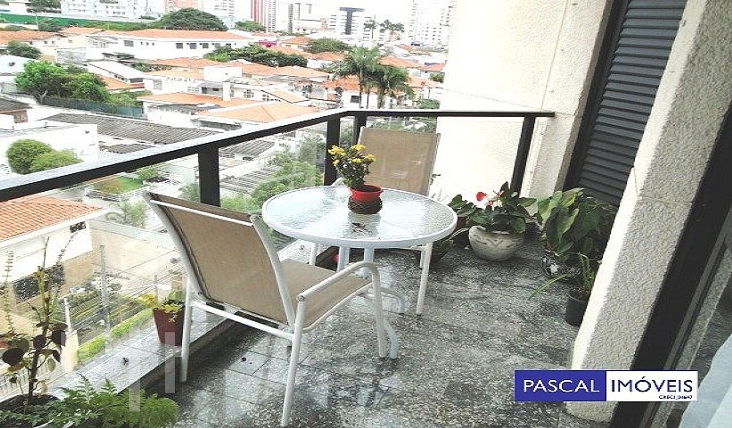 Apartamento à venda com 4 quartos, 135m² - Foto 1