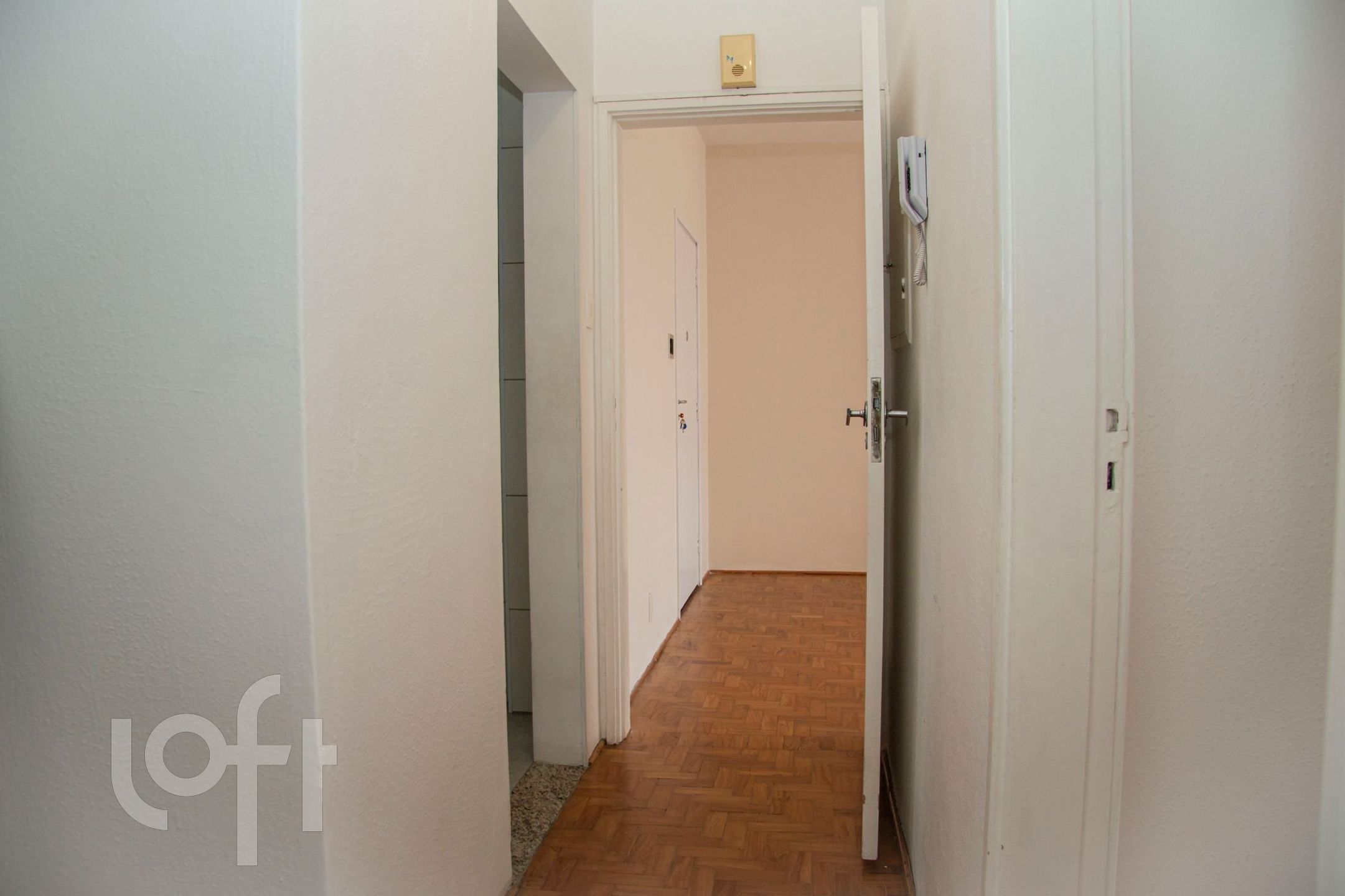 Apartamento à venda com 2 quartos, 117m² - Foto 3