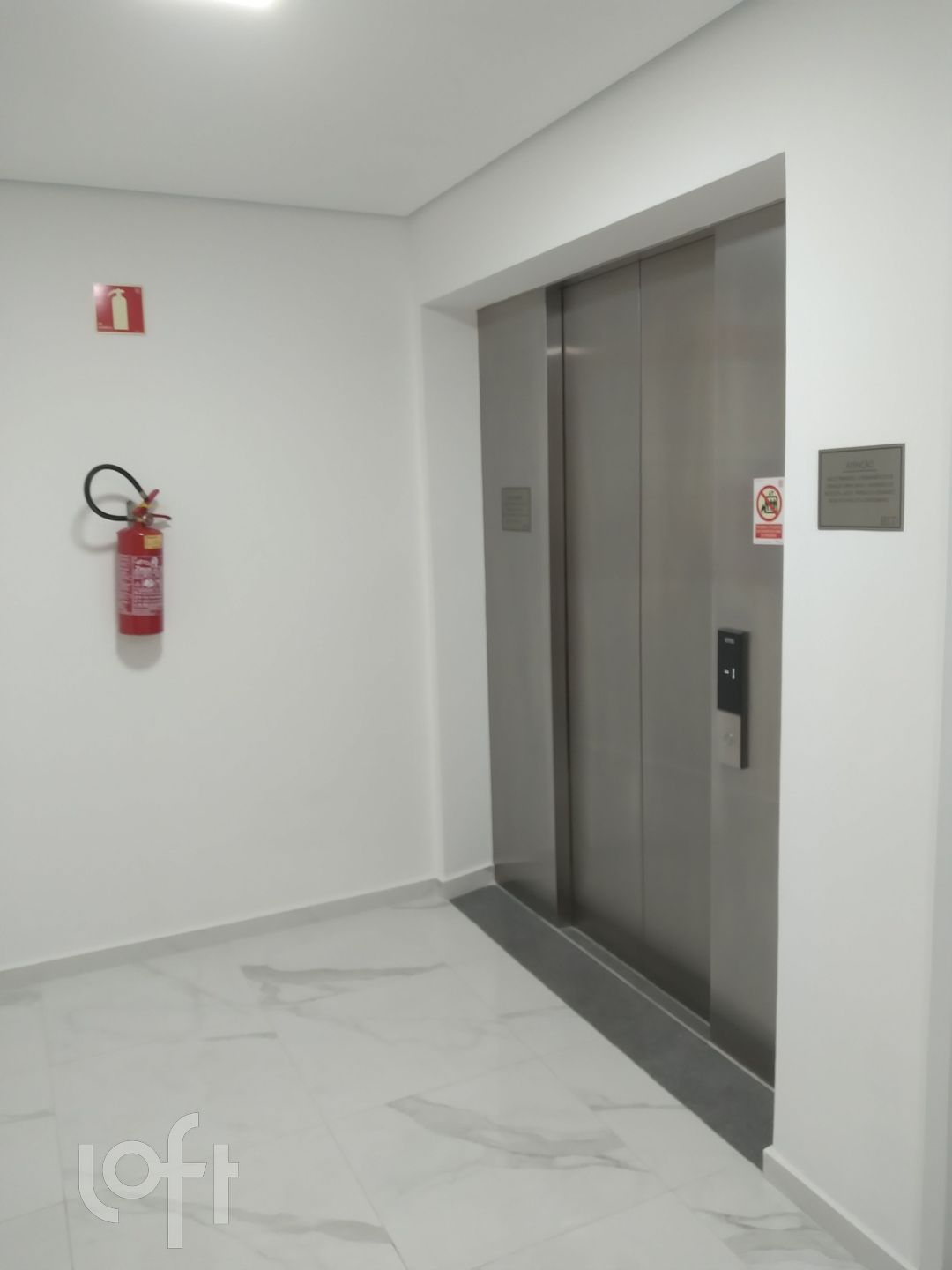 Apartamento à venda com 2 quartos, 58m² - Foto 23