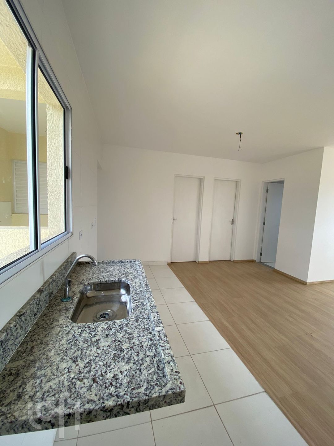 Apartamento à venda com 2 quartos, 44m² - Foto 4