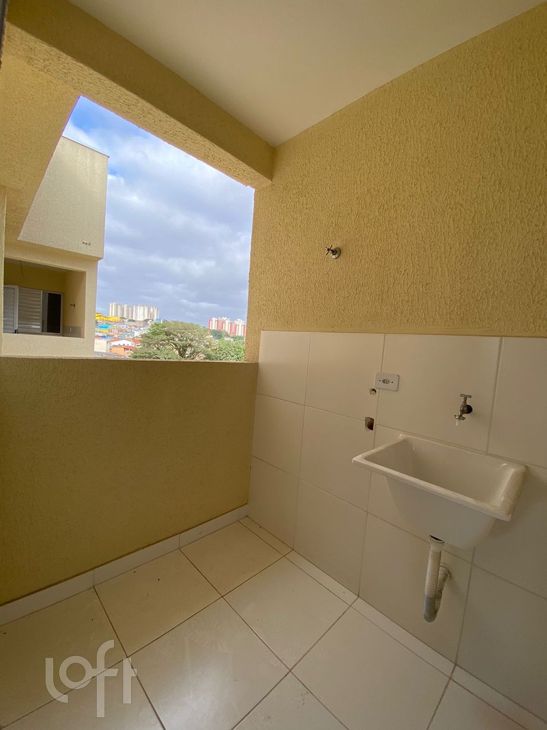 Apartamento à venda com 2 quartos, 44m² - Foto 11