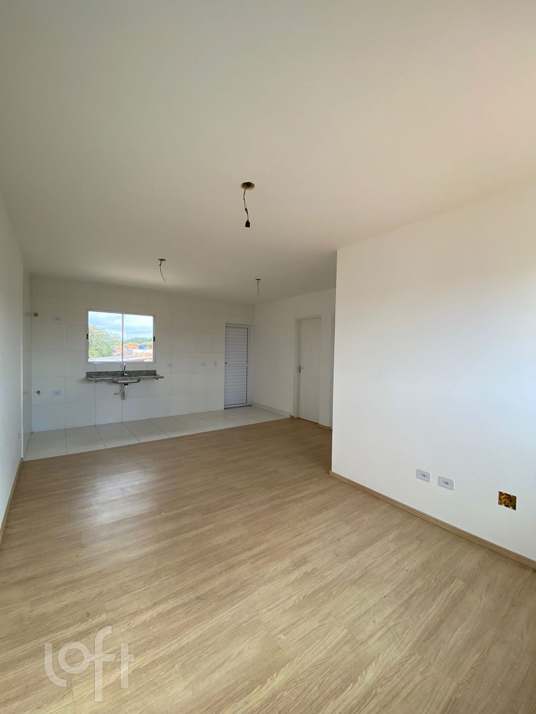 Apartamento à venda com 2 quartos, 44m² - Foto 1