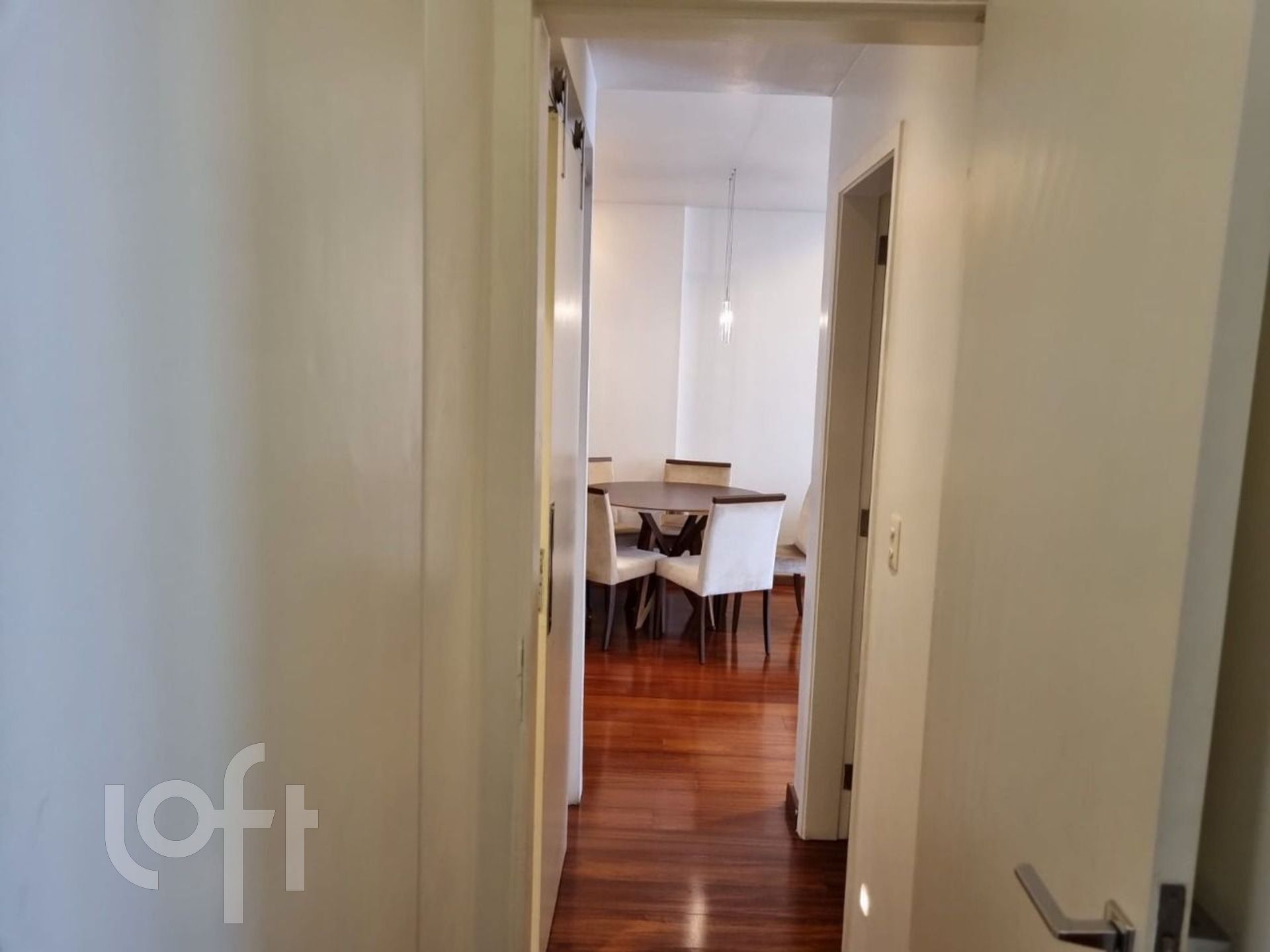 Apartamento à venda com 2 quartos, 72m² - Foto 9