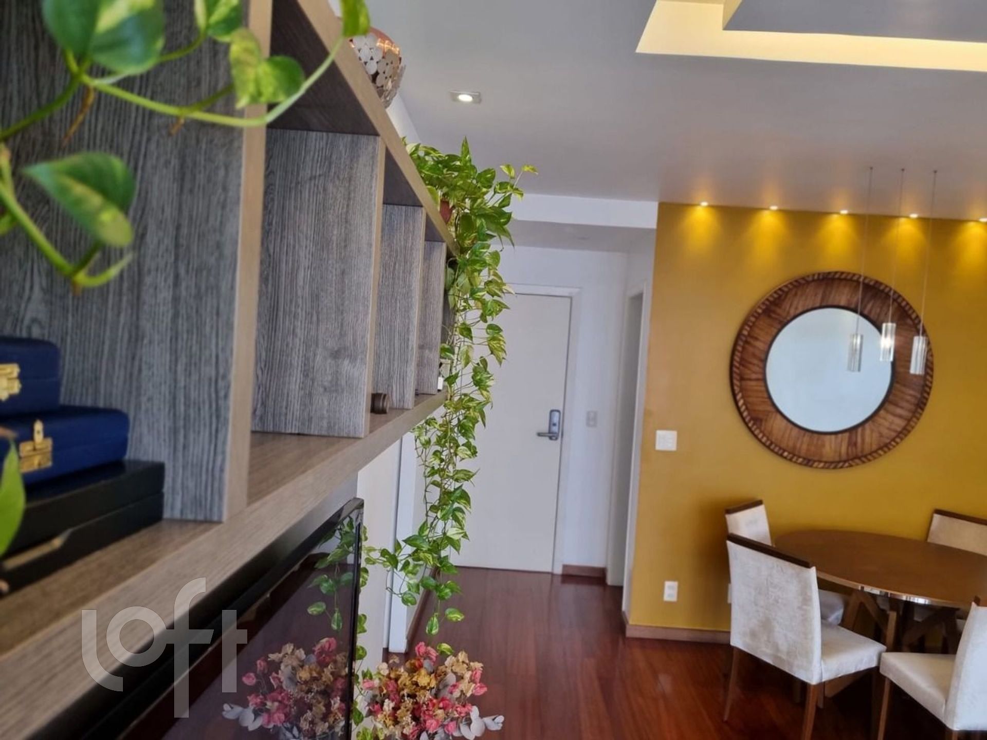 Apartamento à venda com 2 quartos, 72m² - Foto 7