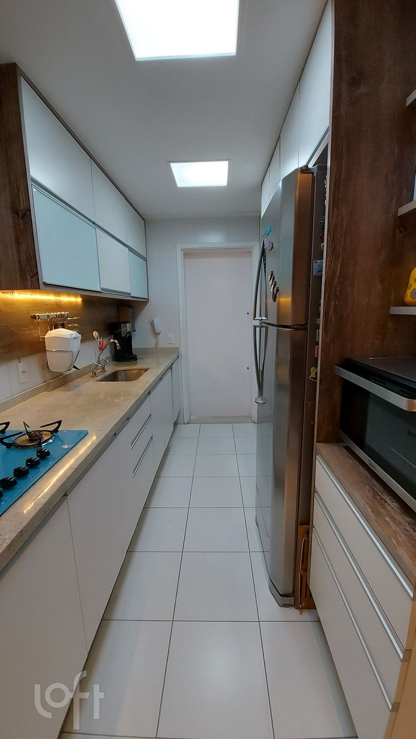 Apartamento à venda com 3 quartos, 109m² - Foto 4