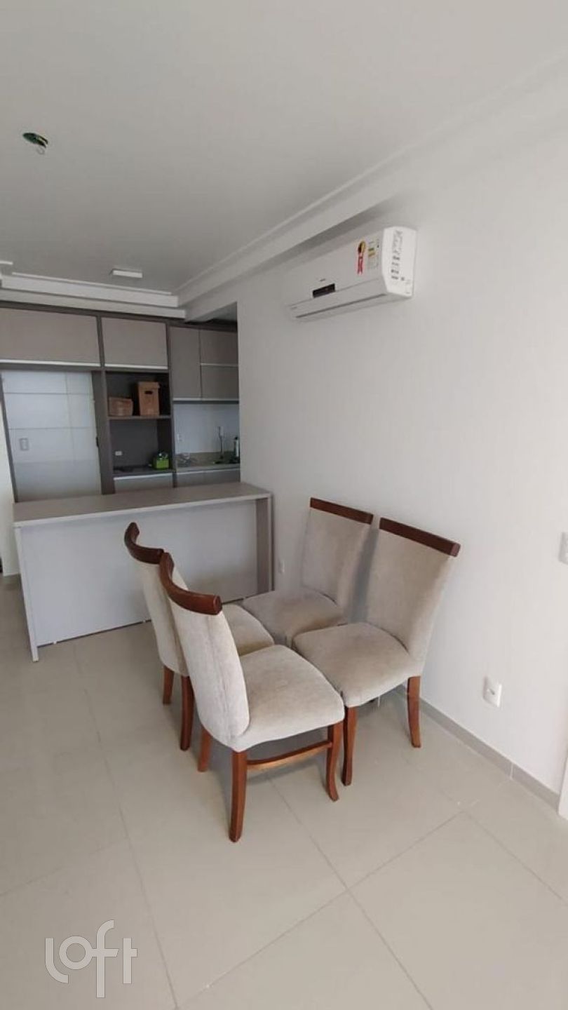Apartamento à venda em Balneário com 69 m², 2 quartos, 1 suíte