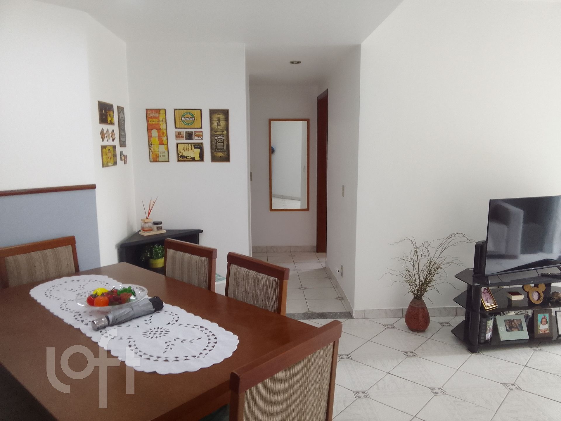 Apartamento à venda com 3 quartos, 80m² - Foto 2