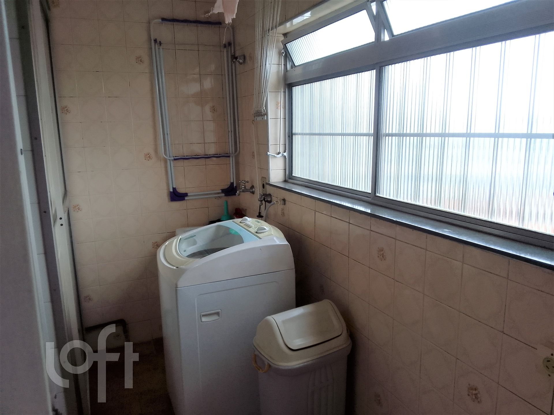 Apartamento à venda com 3 quartos, 80m² - Foto 4